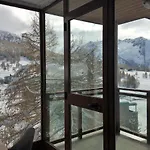 Aparthotel Shackleton