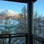 Shackleton Aparthotel