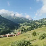 Shackleton 4* Sestriere