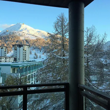 Shackleton Hotel apartamentowy