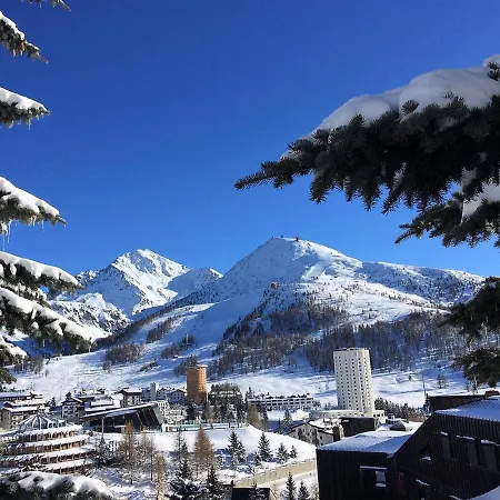 Shackleton 4* Sestriere