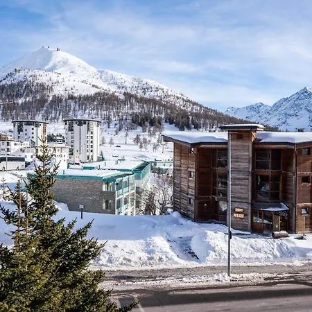Weal Aparthotel