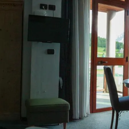 Apartmanhotel Shackleton 4*