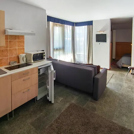 Shackleton Apartahotel Sestriere