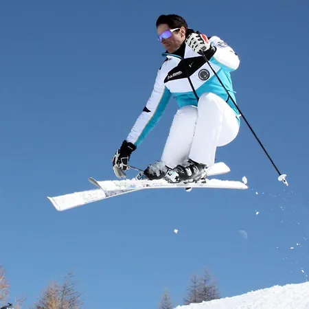 Apartahotel Shackleton 4*