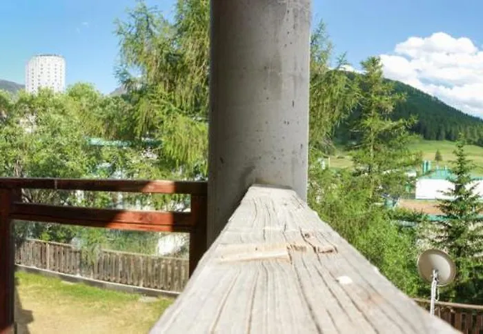 Hotel apartamentowy Shackleton 4*