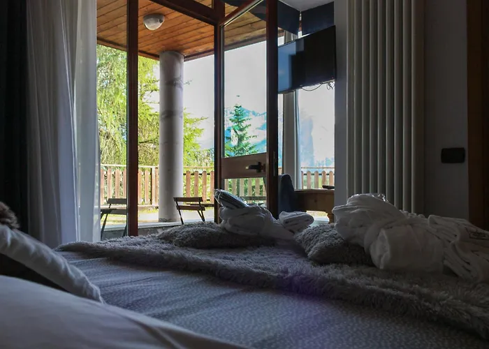 Aparthotel Shackleton 4*